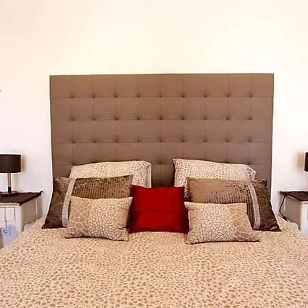 Villa Carvoeiro Sleeps 22 Air Con Wifi