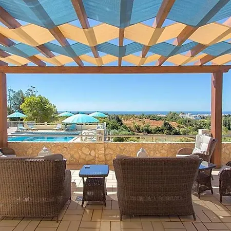 Carvoeiro Sleeps 22 Air Con Wifi Villa