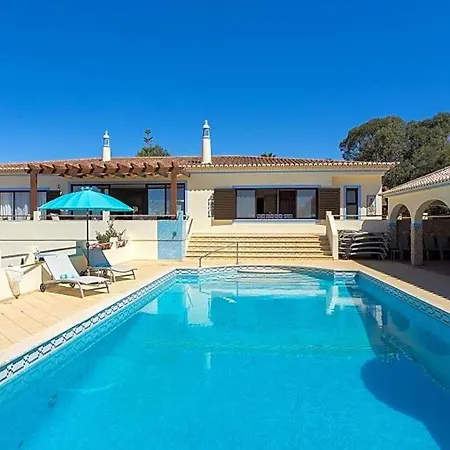 Carvoeiro Sleeps 22 Air Con Wifi Carvoeiro (Lagoa)